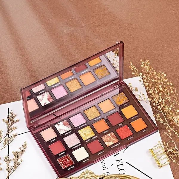 18-Colour Eyeshadow Palette – Matte & Shimmer Rose Edit